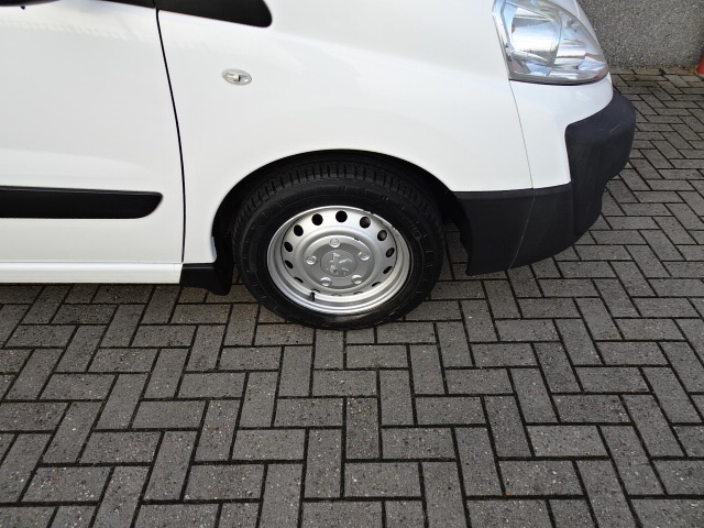 Peugeot Expert 227 2.0 HDI L1H1 Profit+3 zits 143905 km !!!!!!! 17