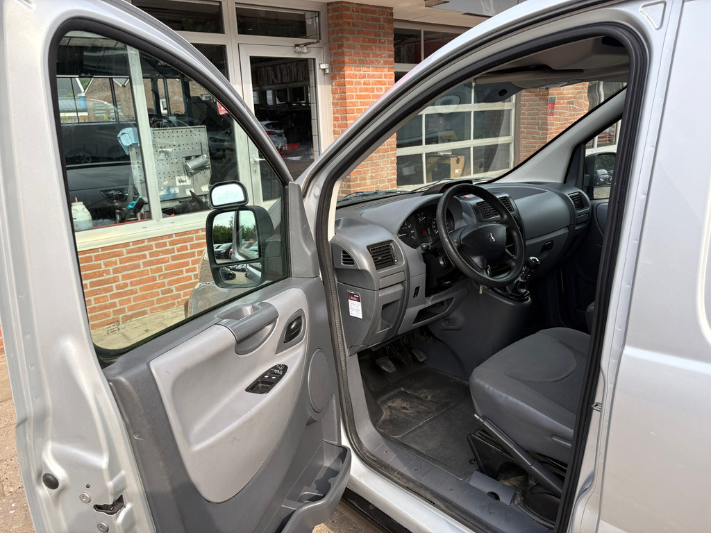 Peugeot Expert 229 2.0 HDIF L2H1|MARGE|5 zitplaatsen|airconditioning|cruise|trekhaak met 2000KG trekgewicht|parkeersensoren achter 12