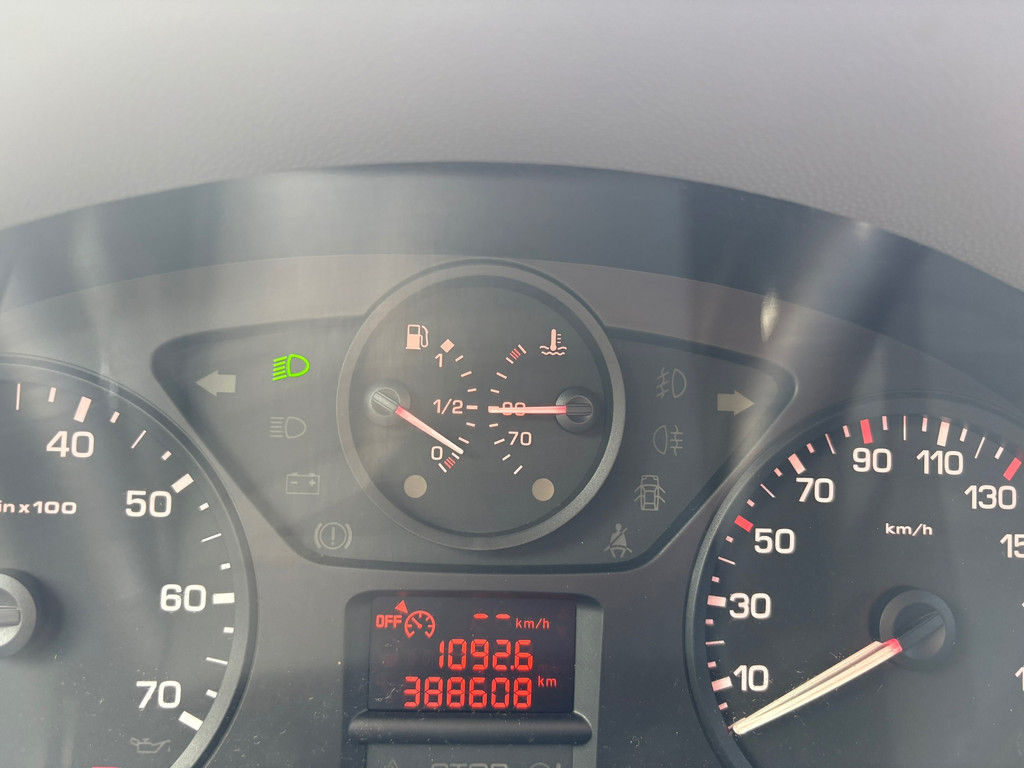 Peugeot Expert 229 2.0 HDIF L2H1|MARGE|5 zitplaatsen|airconditioning|cruise|trekhaak met 2000KG trekgewicht|parkeersensoren achter 20