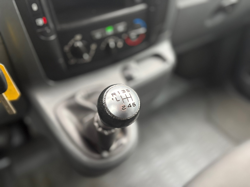 Peugeot Expert 229 2.0 HDI L2H1 Navteq 2|128PK|NAP|airco|cruise|navi|parkeersensoren achter|trekhaak|bluetooth|drie zitplaatsen 20