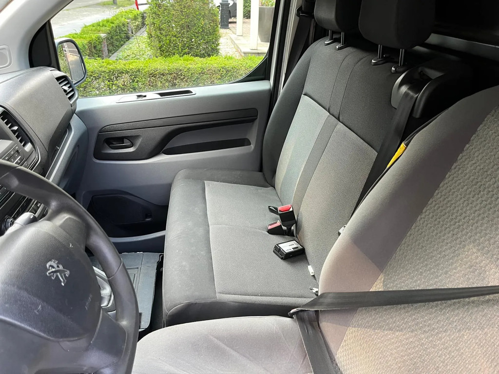 Peugeot Expert 231L 2.0 BlueHDI 120 Premium 11