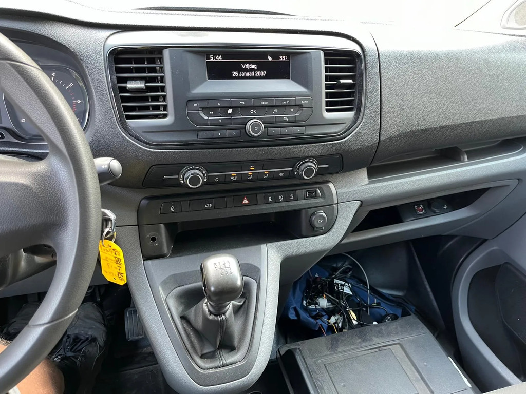 Peugeot Expert 231L 2.0 BlueHDI 120 Premium 13