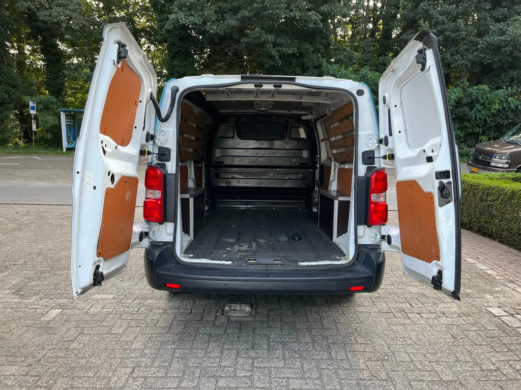 Peugeot Expert 231L 2.0 BlueHDI 120 Premium 8