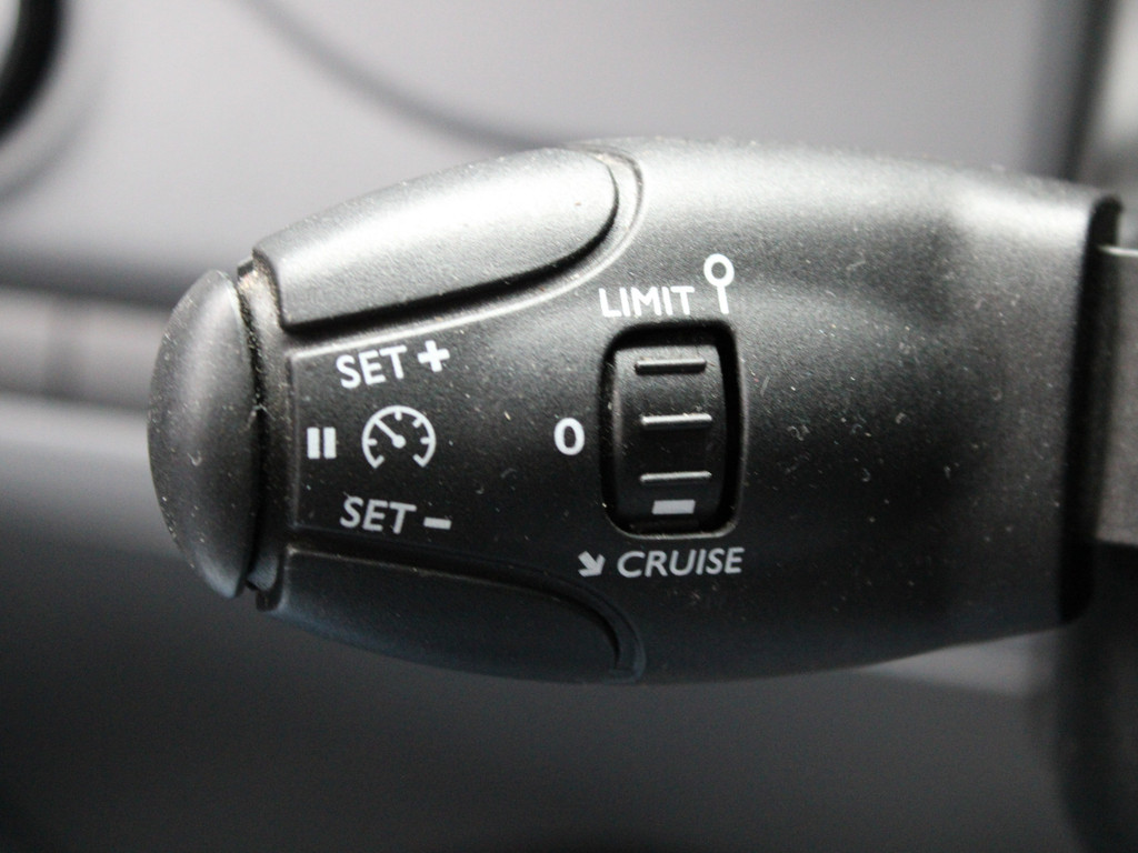 Peugeot Expert Premium Pack 2.0 BlueHDI 120PK 231C Navigatie, Parkeersensoren Achter, Cruise Control, Airco, Bluetooth, Grip Control 20