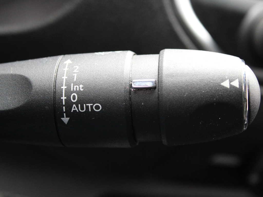 Peugeot Expert Premium Pack 2.0 BlueHDI 120PK 231C Navigatie, Parkeersensoren Achter, Cruise Control, Airco, Bluetooth, Grip Control 21