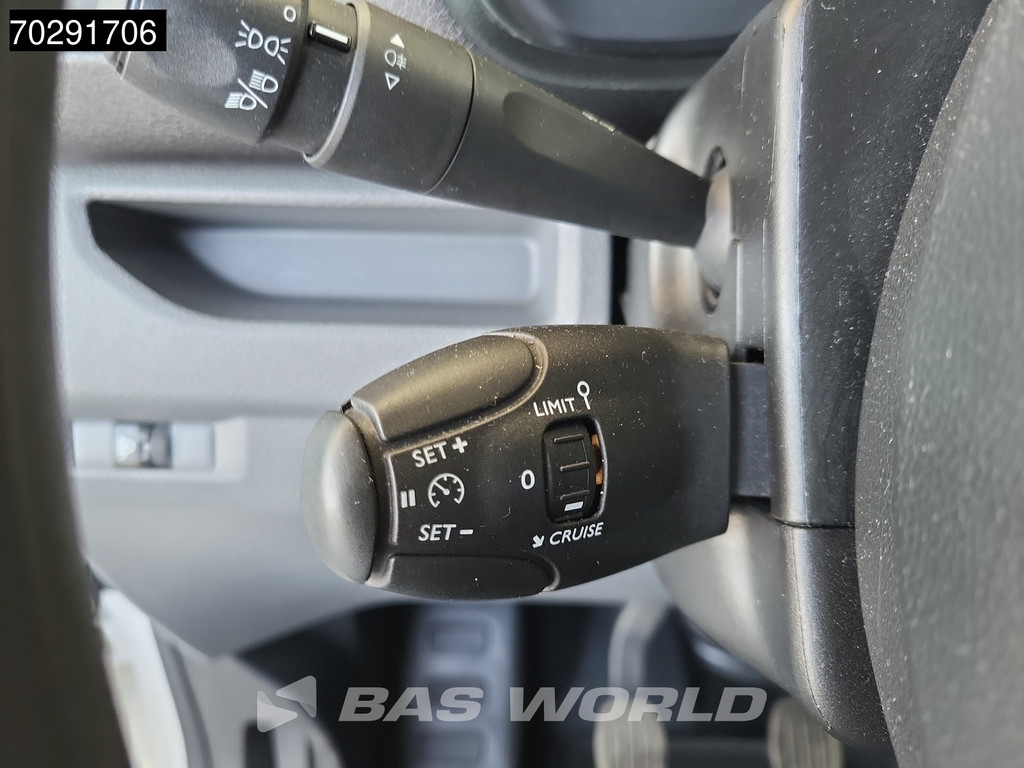 Peugeot Expert 102PK Personenvervoer 9-Persoons L1H1 Airco Cruise Euro6 APK 03-2026 TV Taxi Kombi Passenger Transport Tourer L1 Airco Cruise control 18