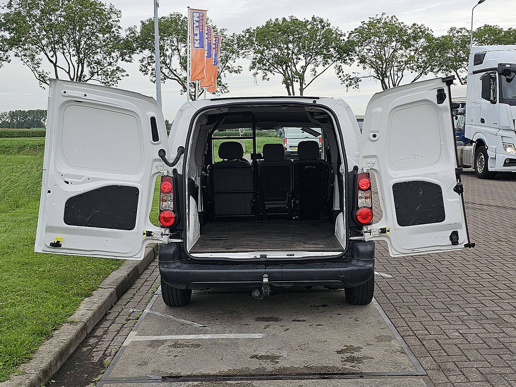 Peugeot PARTNER 120 11