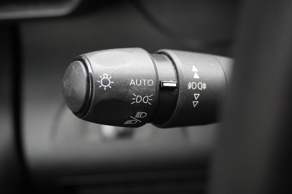 Peugeot Partner 1.2 PT 110PK Bezine! EURO 6 - Airco - Navi - Cruise - â¬12.499,- Excl. 15