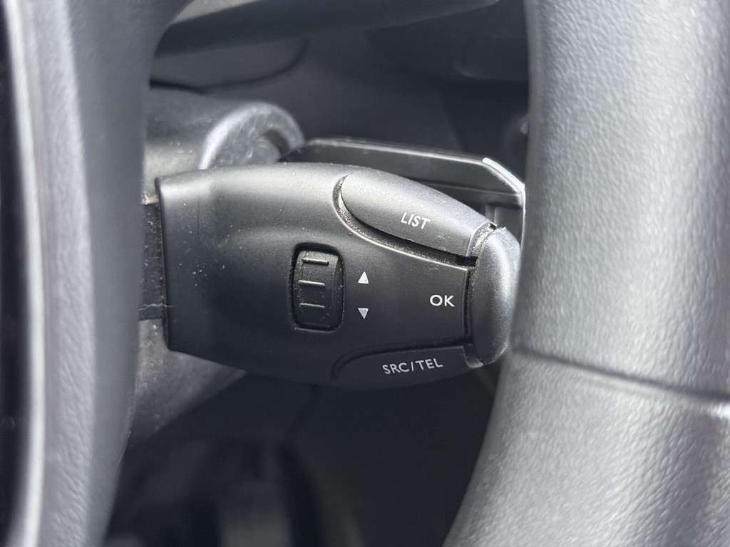 Peugeot Partner 1.2 PureTech 111PK Premium BENZINE Navi, Cruise C. Ex LEASE 21