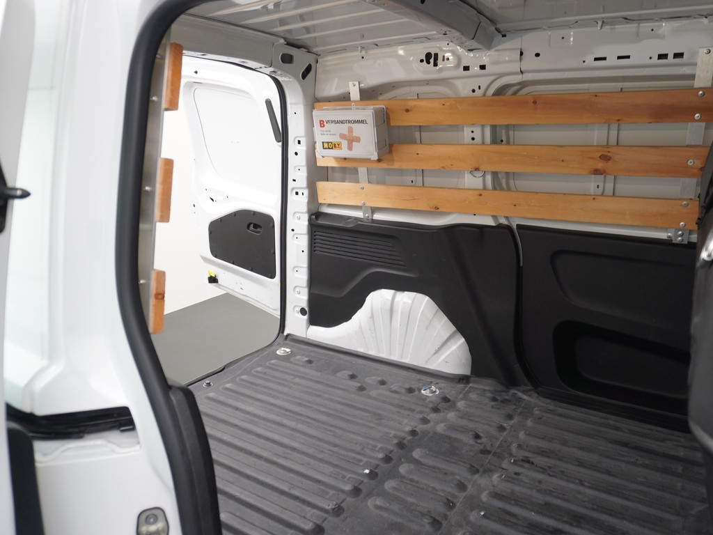 Peugeot Partner 1.2 PureTech Premium, Benzine, Org NED! Airco, Cruise Control, Navigatie 10