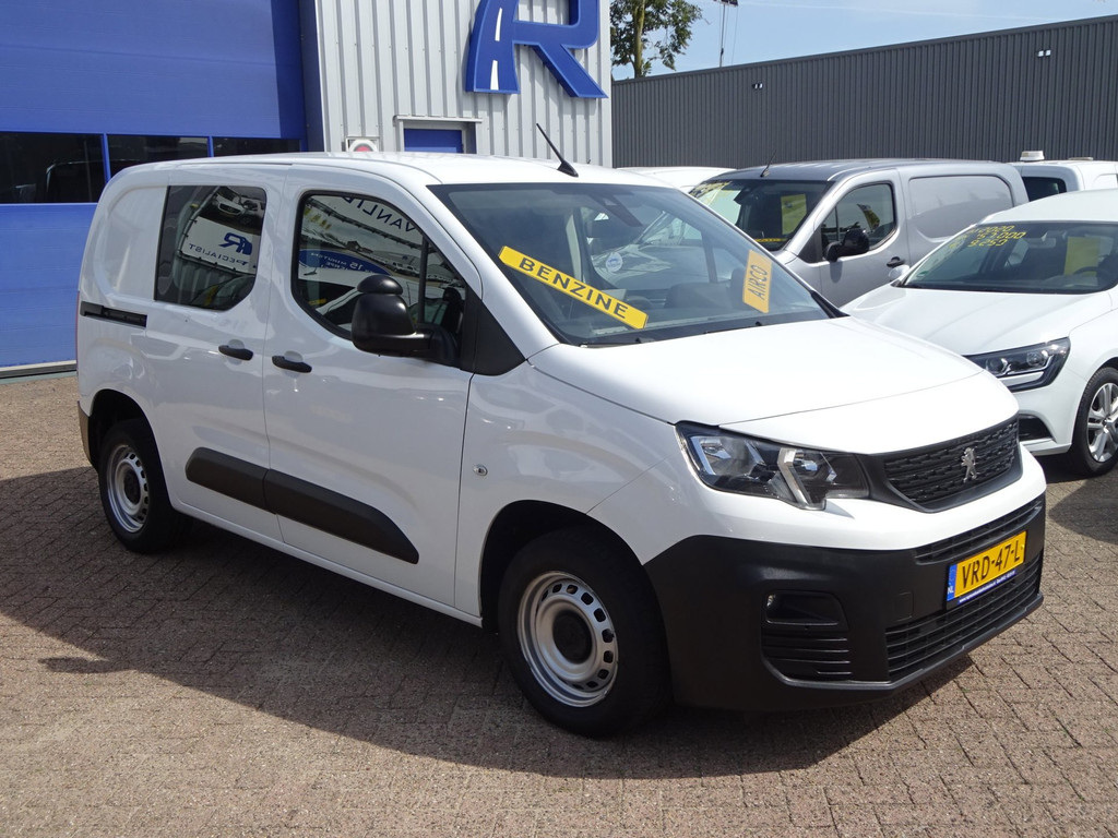 Peugeot Partner 1.2 PureTech Pro BENZINE AIRCO NAVI CRUISE CONTROL PDC SCHUIFDEUR