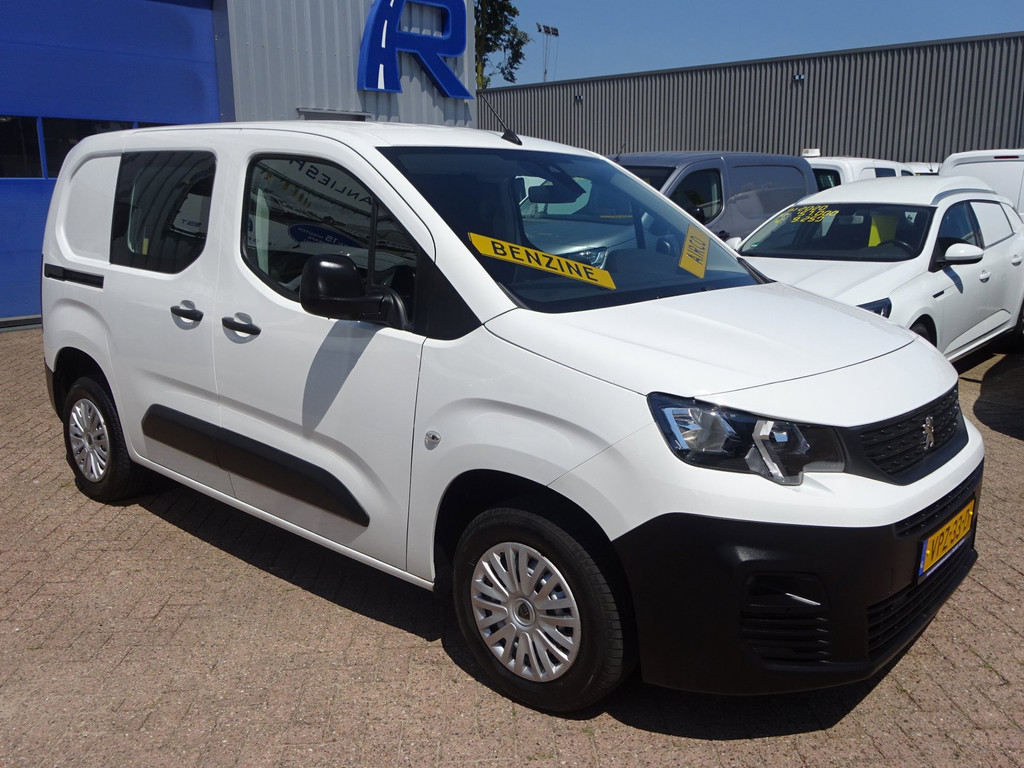 Peugeot Partner 1.2 PureTech Pro BENZINE AIRCO NAVI CRUISE CONTROL PDC SCHUIFDEUR
