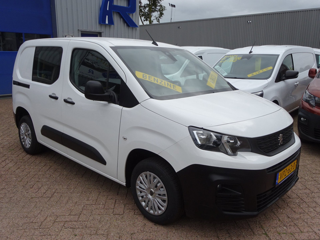 Peugeot Partner 1.2 PureTech Pro BENZINE AIRCO NAVI CRUISE CONTROL PDC SCHUIFDEUR