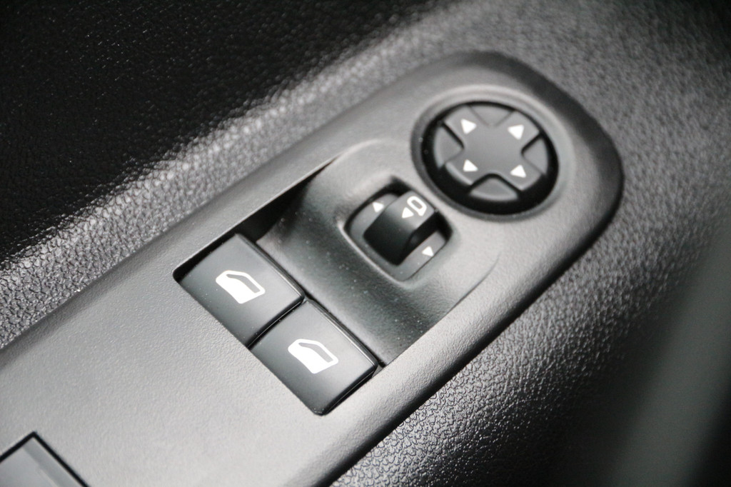 Peugeot Partner 1.5 BlueHDI 100 | L2 | Stoelverw. | Cruise | Airco.. 21