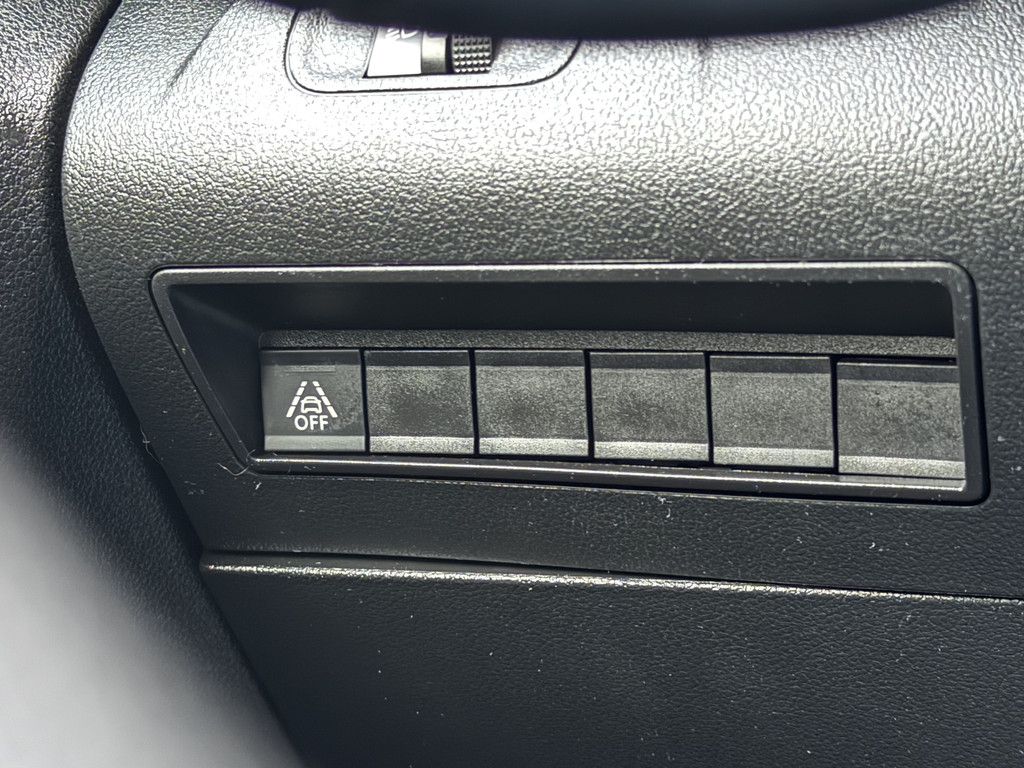 Peugeot Partner 1.5 BlueHDI 131 PK / L1H1 / ADAPTIVE CRUISE / 3-ZITS / CAMERA / TREKHAAK / KEYLESS / LMV 11