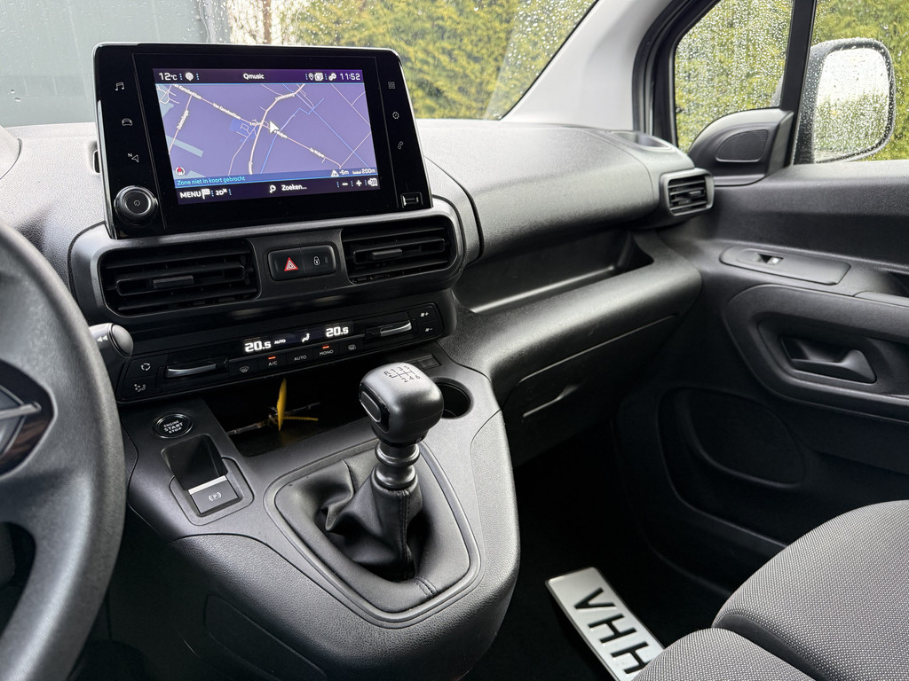 Peugeot Partner 1.5 BlueHDI 131 PK / L1H1 / ADAPTIVE CRUISE / 3-ZITS / CAMERA / TREKHAAK / KEYLESS / LMV 14