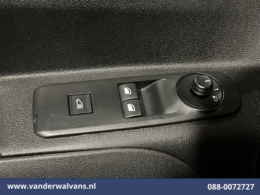 Peugeot Partner 1.5 BlueHDI 131pk Automaat L1H1 Euro6 Airco | Navigatie | Trekhaak | Apple Carplay | Cruisecontrol Android Auto, Stoelverwarming, Parkeersensoren, 21