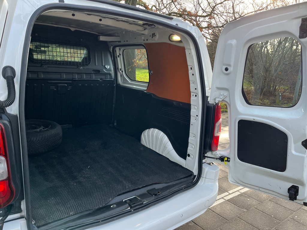 Peugeot Partner 1.5 BlueHDI Premium|EURO6|Navigatie|airconditioning|cruise control|NAP|parkeersensoren|elektrisch pakket 10