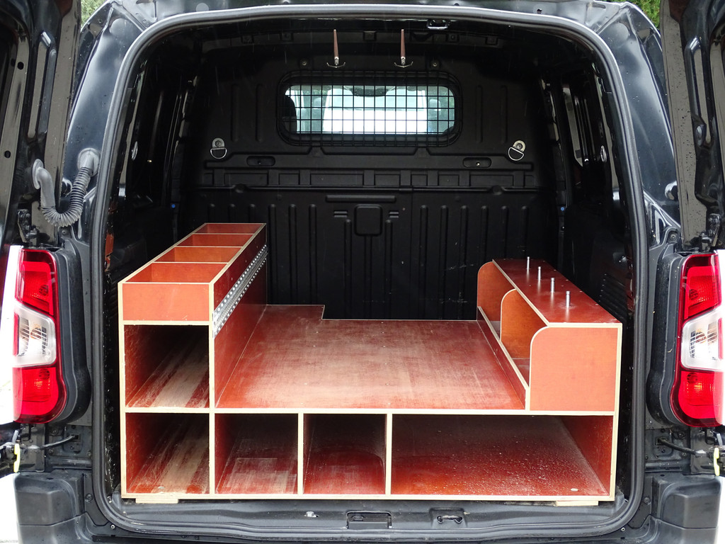 Peugeot Partner 1.5 BlueHDI Premium Euro 6 9