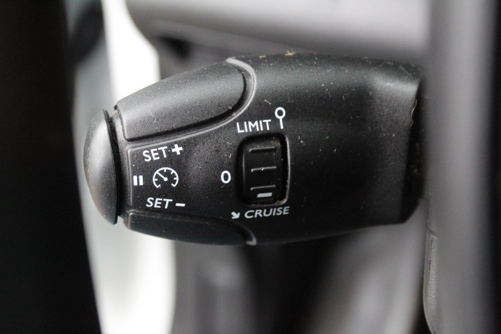 Peugeot Partner 1.6 BlueHDI Premium 75PK | Airco | Achterklep | Cruise Control | Elektrische Ramen 18