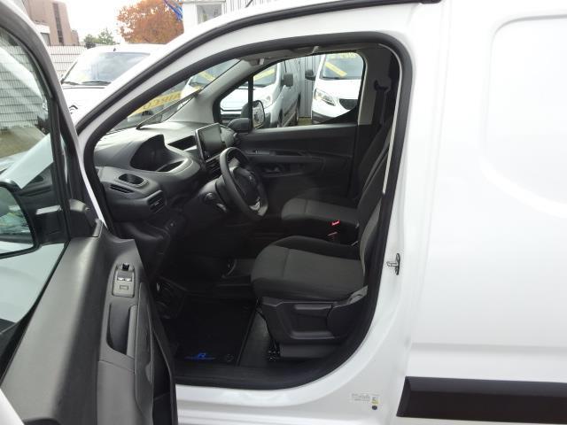Peugeot Partner 1.6 BlueHDI Premium Long 100 PK AIRCO NAVI DAB CRUISE 13
