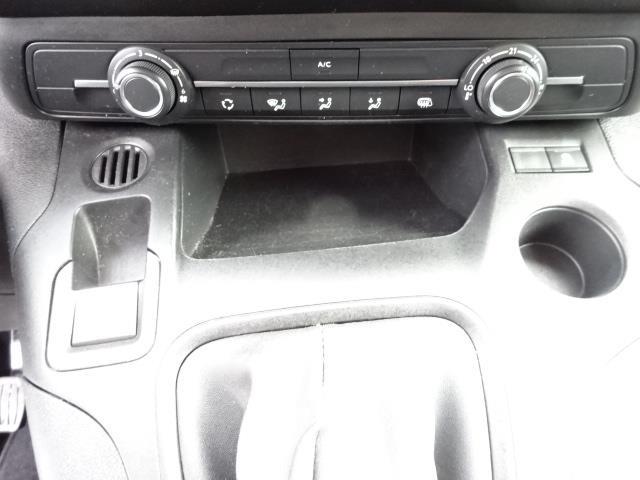 Peugeot Partner 1.6 BlueHDI Premium Long 100 PK AIRCO NAVI DAB CRUISE 16