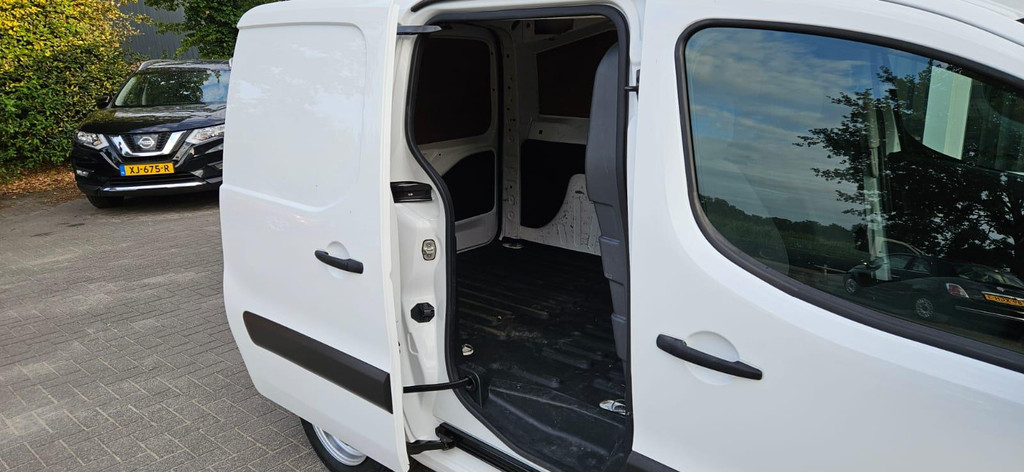 Peugeot Partner 120 1.6 BlueHDi 75 L1 XR Trekhaak! Schuifdeur! NAP! Marge! 17