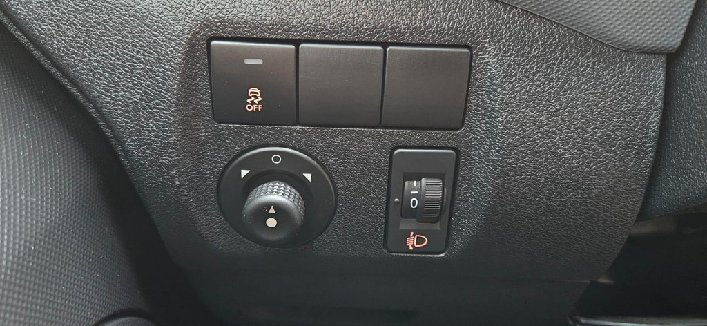 Peugeot Partner 120 1.6 BlueHDi 75 L1 XR Trekhaak! Schuifdeur! NAP! Marge! 19