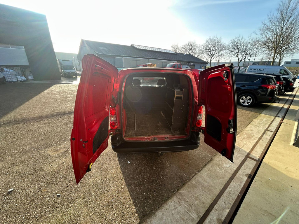 Peugeot Partner 120 1.6 HDI 11