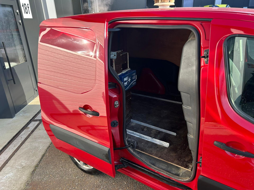 Peugeot Partner 120 1.6 HDI 9