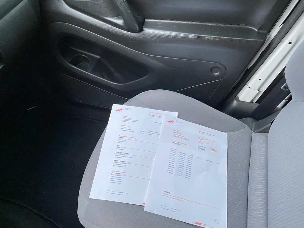 Peugeot Partner 120 1.6 HDI * 140.466 KM NAP * 2013 * Euro5 * Airbag * Elek ramen * Stuurbekrachtiging * 8