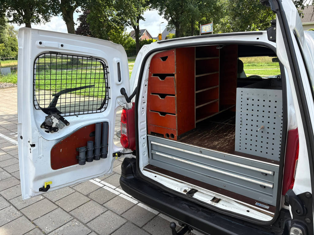 Peugeot Partner 120 1.6 HDI L1 XT|NAP|airconditioning|elektrische ramen|radio|trekhaak|Parrot|verwarmende buitenspiegels 9
