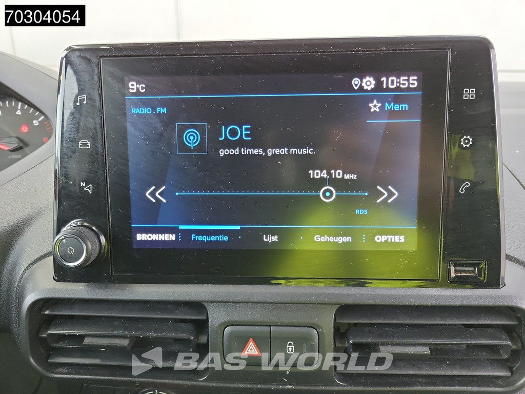 Peugeot Partner 75pk L1H1 Airco Cruise Parkeersensoren Imperiaal APK 05-2026 Euro6 L1 Kompakt Airco Cruise control 14