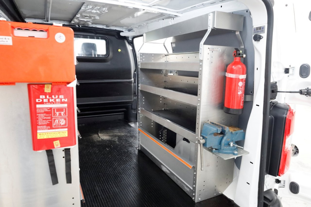 Peugeot e-Expert Standard Premium 75 kWh 100% Elektrisch WLTP 318km SOH 89% Inrichting 03-2022 7