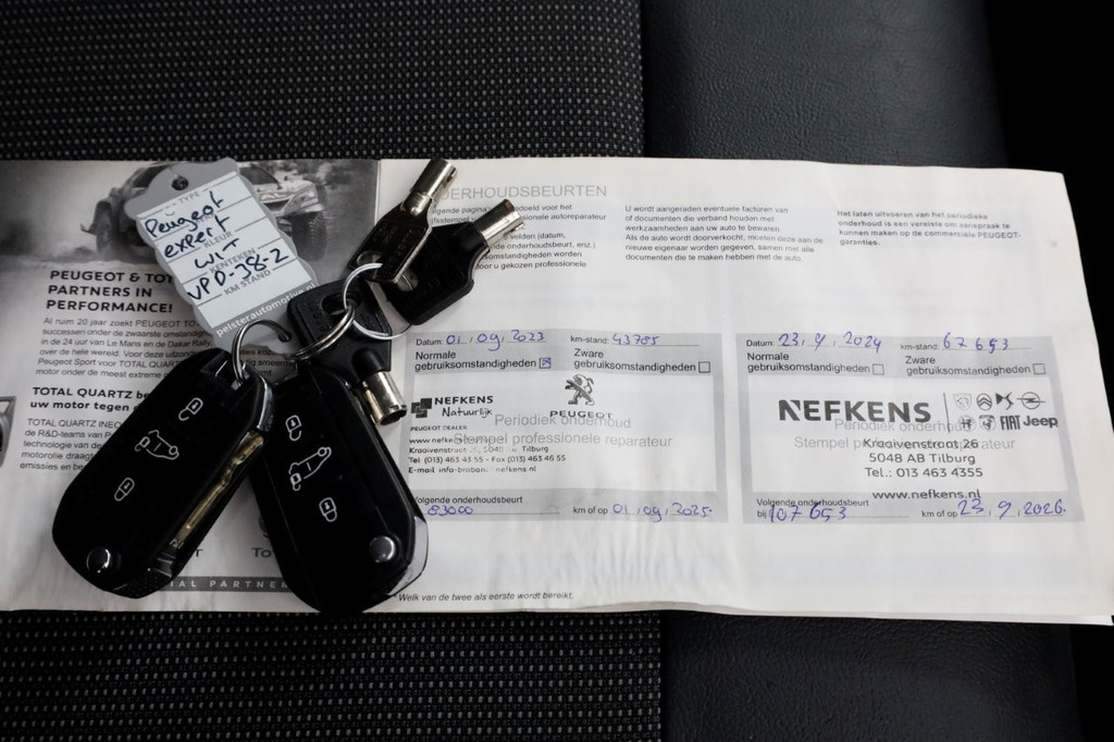 Peugeot e-Expert Standard Premium 75 kWh 100% Elektrisch WLTP 318km SOH 89% Inrichting 03-2022 9