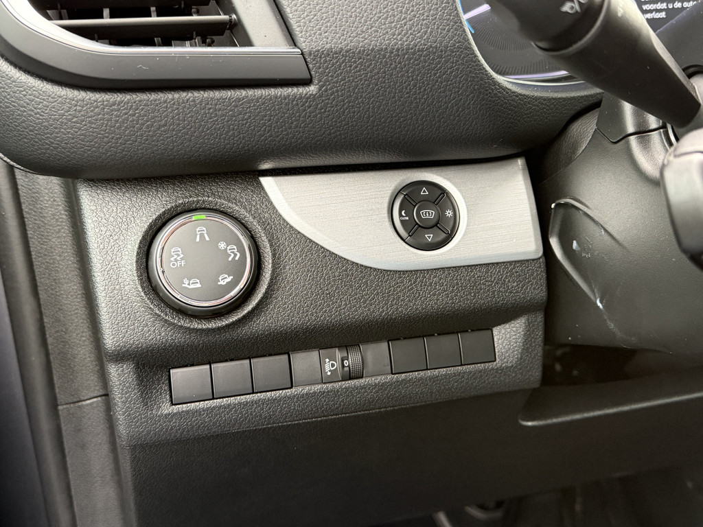 Peugeot e-Traveller 75 kWh Business VIP / PRIJS INCL BTW /**7.401 KM**/ FULL ELECTRIC / 6-PERSOONS / 2x SCHUIFDEUR / LEDER / MASSAGE...... 13