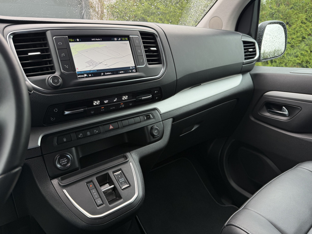 Peugeot e-Traveller 75 kWh Business VIP / PRIJS INCL BTW /**7.401 KM**/ FULL ELECTRIC / 6-PERSOONS / 2x SCHUIFDEUR / LEDER / MASSAGE...... 18
