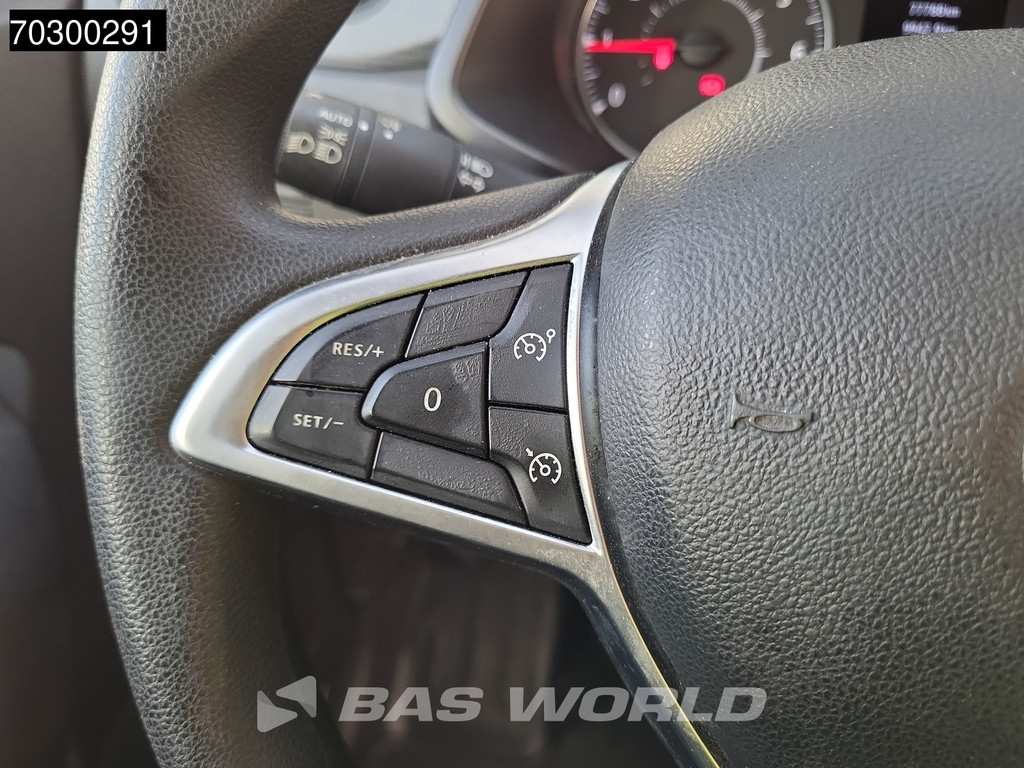 Renault 1.5 dCi 75 Comfort Trekhaak L1H1 Navi LED Airco Cruise Parkeersensoren 7inch-Display CarPlay APK 07-2026 Euro6 L1 Airco Trekhaak Cruise control 18