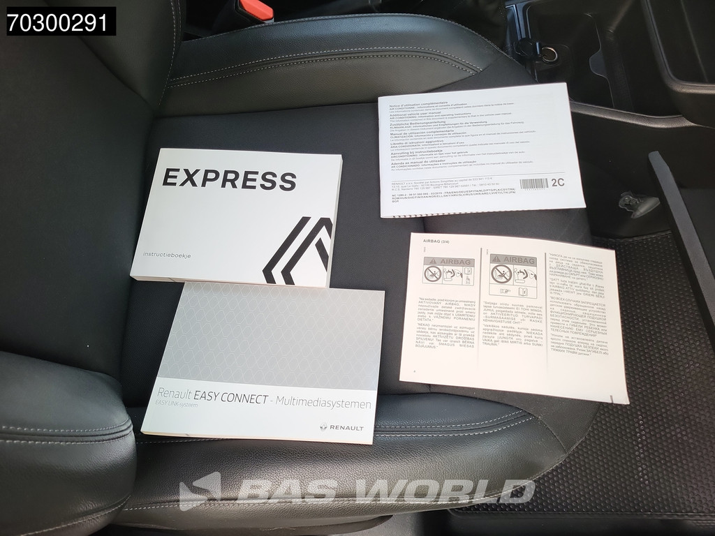 Renault 1.5 dCi 75 Comfort Trekhaak L1H1 Navi LED Airco Cruise Parkeersensoren 7inch-Display CarPlay APK 07-2026 Euro6 L1 Airco Trekhaak Cruise control 20