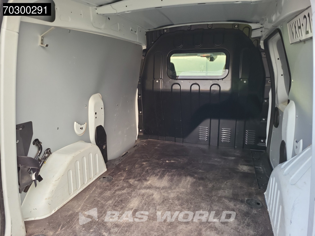 Renault 1.5 dCi 75 Comfort Trekhaak L1H1 Navi LED Airco Cruise Parkeersensoren 7inch-Display CarPlay APK 07-2026 Euro6 L1 Airco Trekhaak Cruise control 8