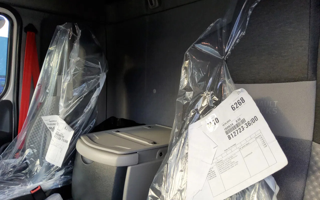 Renault D 280 P 4x2 CHASSIS 12 TON MED RUIME CABINE - EURO 6 - 18-BZT-7 14