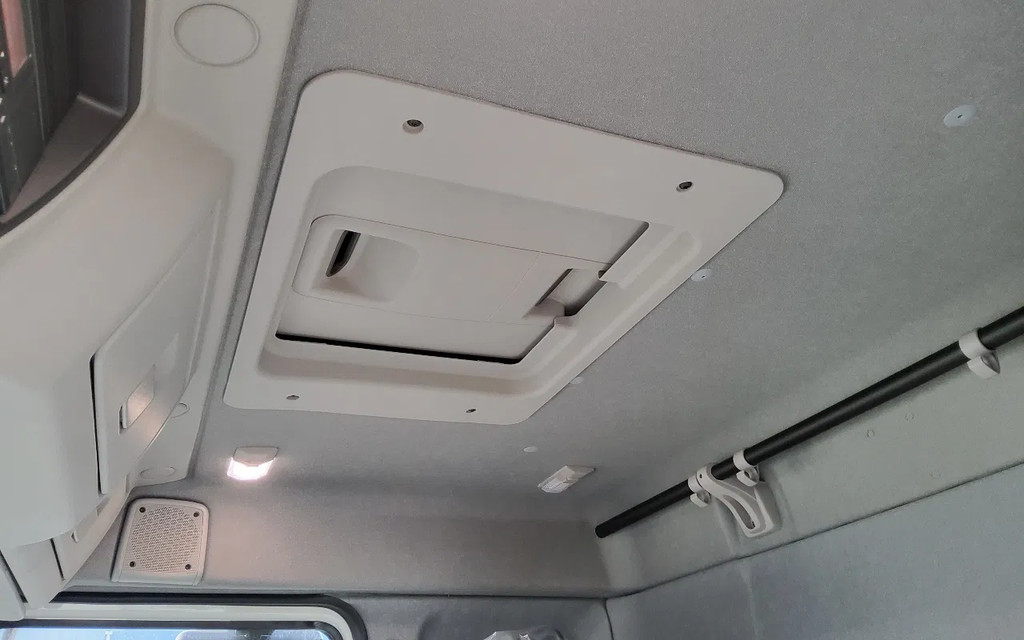 Renault D 280 P 4x2 CHASSIS 12 TON MED RUIME CABINE - EURO 6 - 18-BZT-7 20