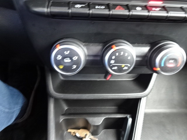 Renault Express 1.5 dCi 75 Comfort airco 107688 km 9