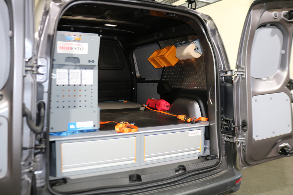 Renault Kangoo 1.5 Blue dCi 115 Extra L2 Automaat StoreVan inrichting 13