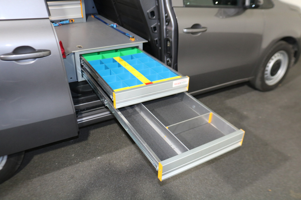 Renault Kangoo 1.5 Blue dCi 115 Extra L2 Automaat StoreVan inrichting 20