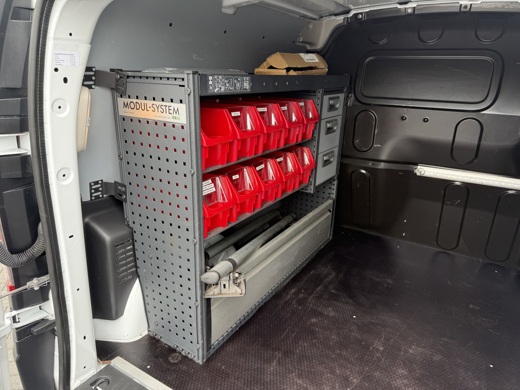 Renault Kangoo 1.5 dCi / L1H1 / 1e EIG. / AIRCO / CRUISE / INRICHTING / NAVI / BLUETOOTH / TREKHAAK 8