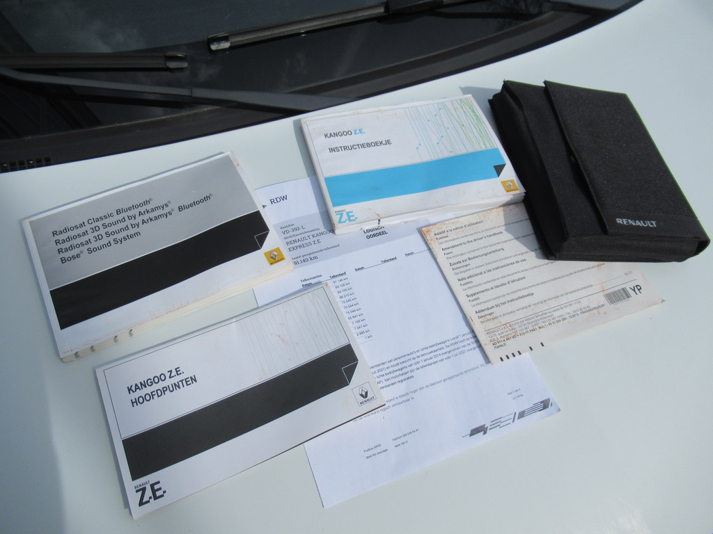 Renault Kangoo Express Z.e 22KW/h Accu eigendom / Battery OWNED 12
