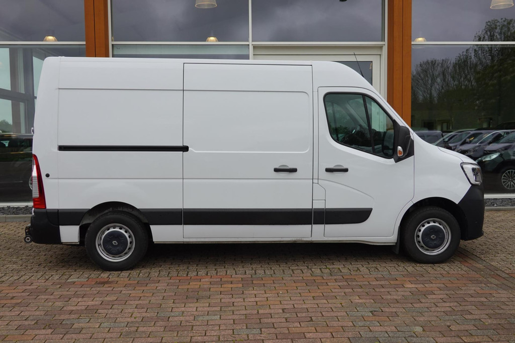 Renault MASTER T33 2.3 dCi 135 L2H2 Met laadklep 9