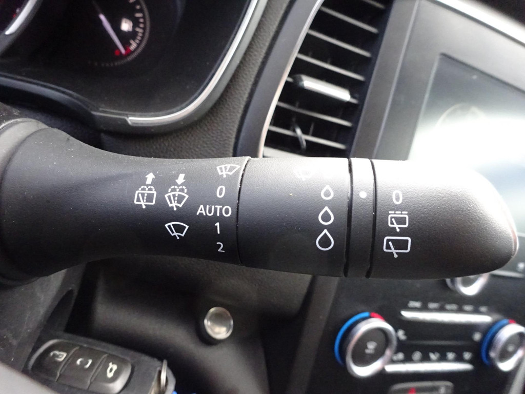 Renault MEGANE VAN 1.5 DCI 116 PK AIRCO NAVI Laadruimte inrichting. 17