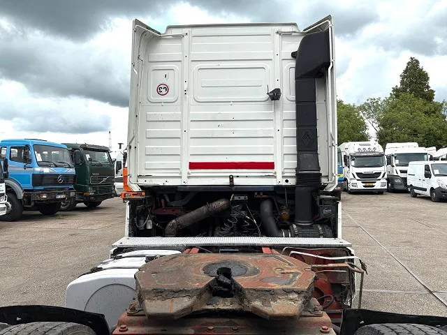 Renault Magnum 440 E-TECH 4x2 (ZF16 MANUAL GEARBOX / RETARDER / REDUCTION AXLE / AIRCONDITIONING) 11